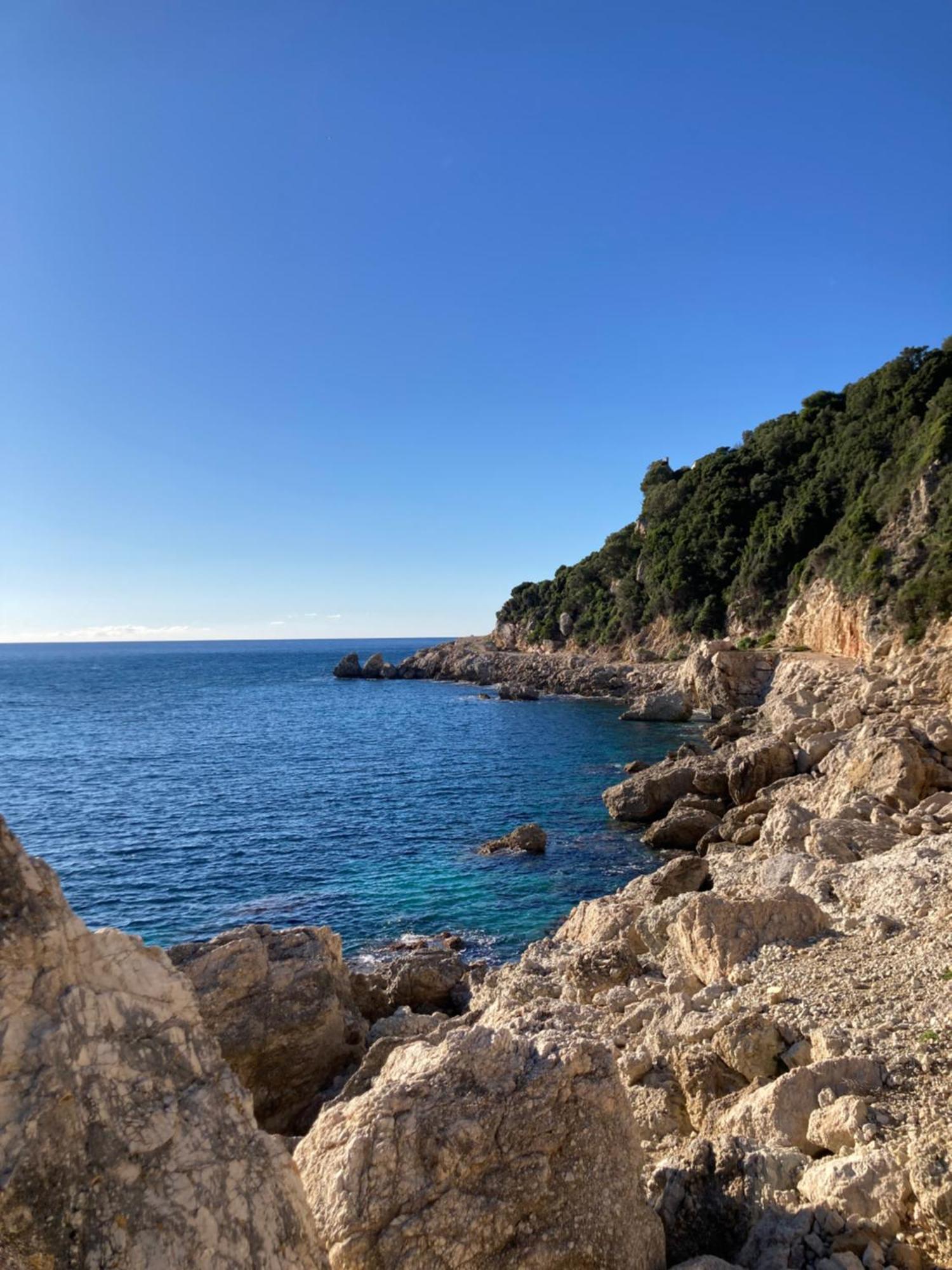Kokkini Peach Budget Kokkínion Buitenkant foto