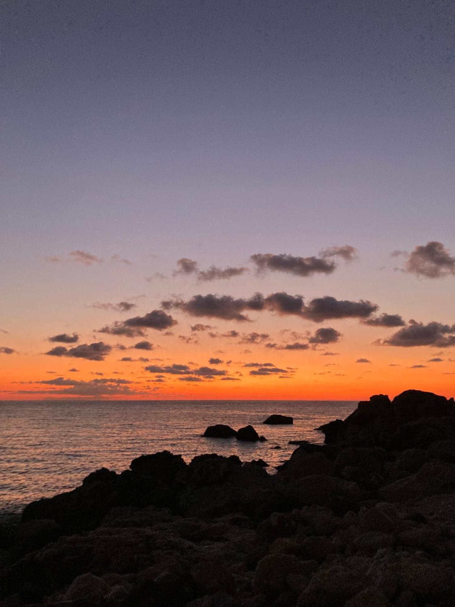 Kokkini Peach Budget Kokkínion Buitenkant foto